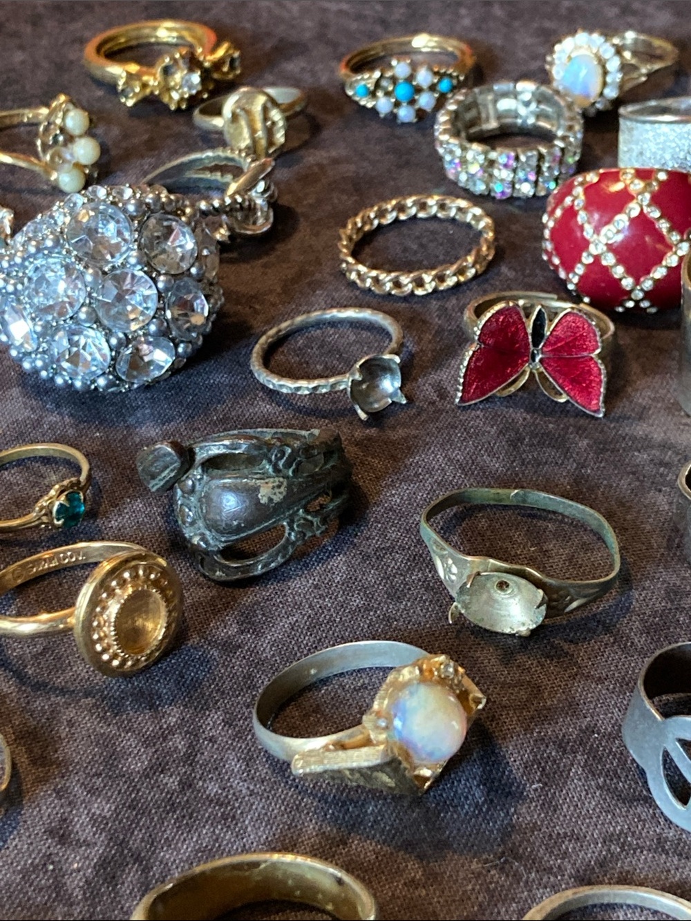Assorted Untested Gold-Tone Silver-Tone Rings - 54 total - Picture 11 of 12